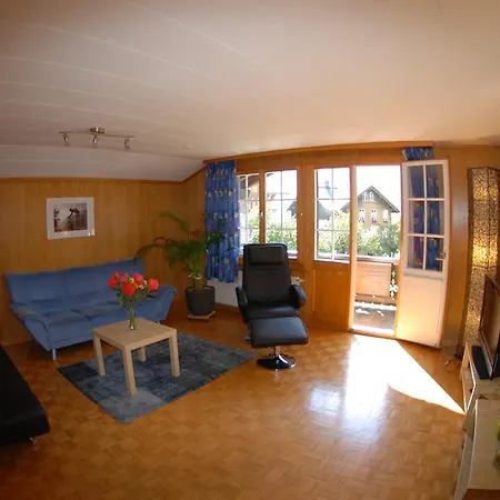 Chalet Tuftbach Апартаменты Гриндельвальд